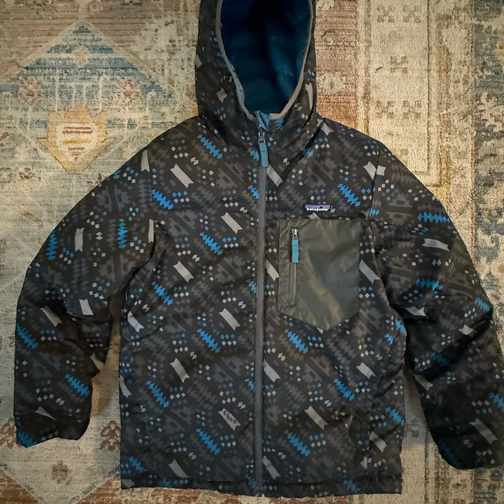 Patagonia Winter Coat Reversible Kids Puffer Jacket Size XL - Picture 2 of 4